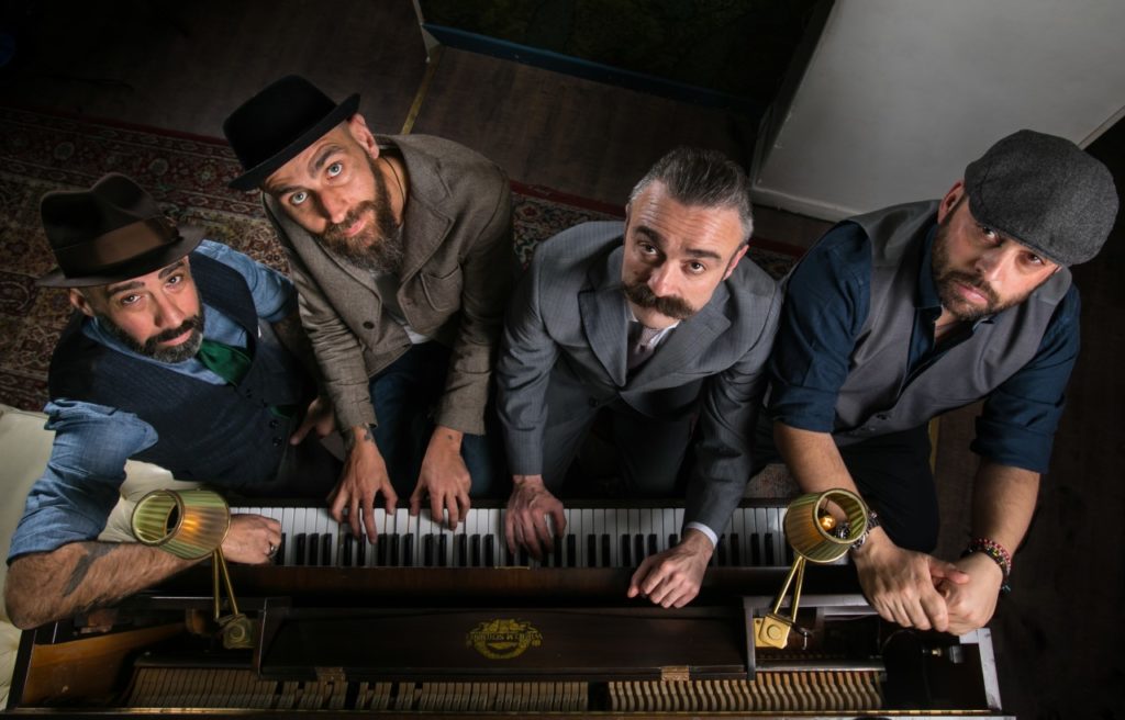 Crew del Jerry Thomas Speakeasy: Roberto Artusio, Leonardo Leuci, Antonio Parlapiano e Alessandro Procoli 