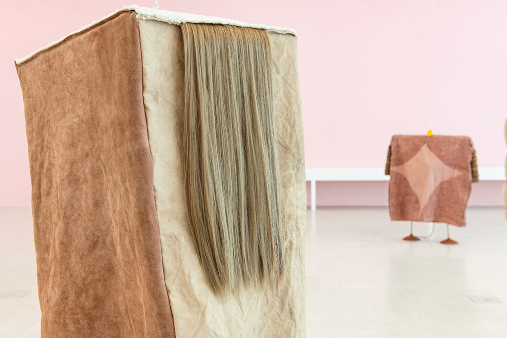 Mercedes Azpilicueta, Soft Armour V (Femme-Maison), Museion. Foto Luca Meneghel