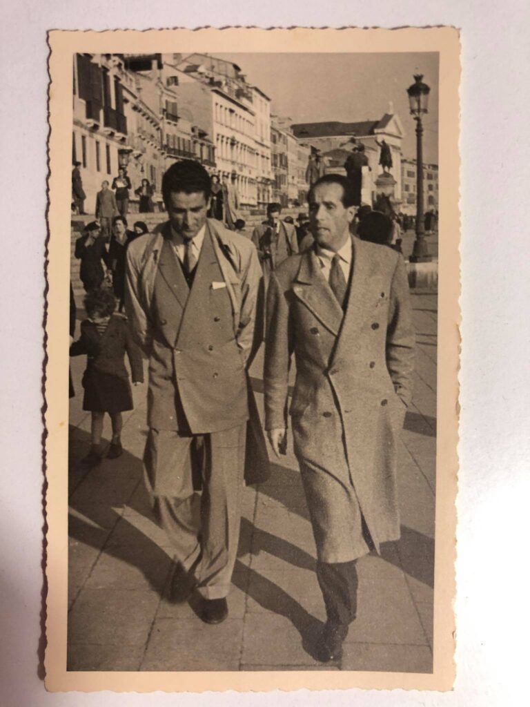 Un amore sepolto in un baule vintage