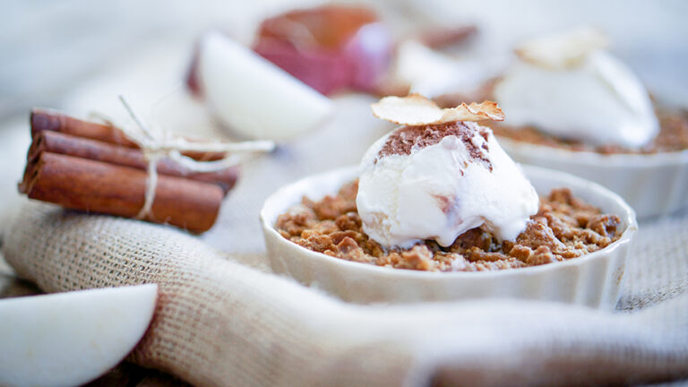 crumble di mele e mandorle