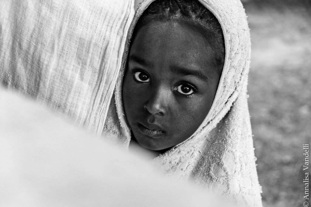 ©Antonella Vandelli "In un vortice di polvere"