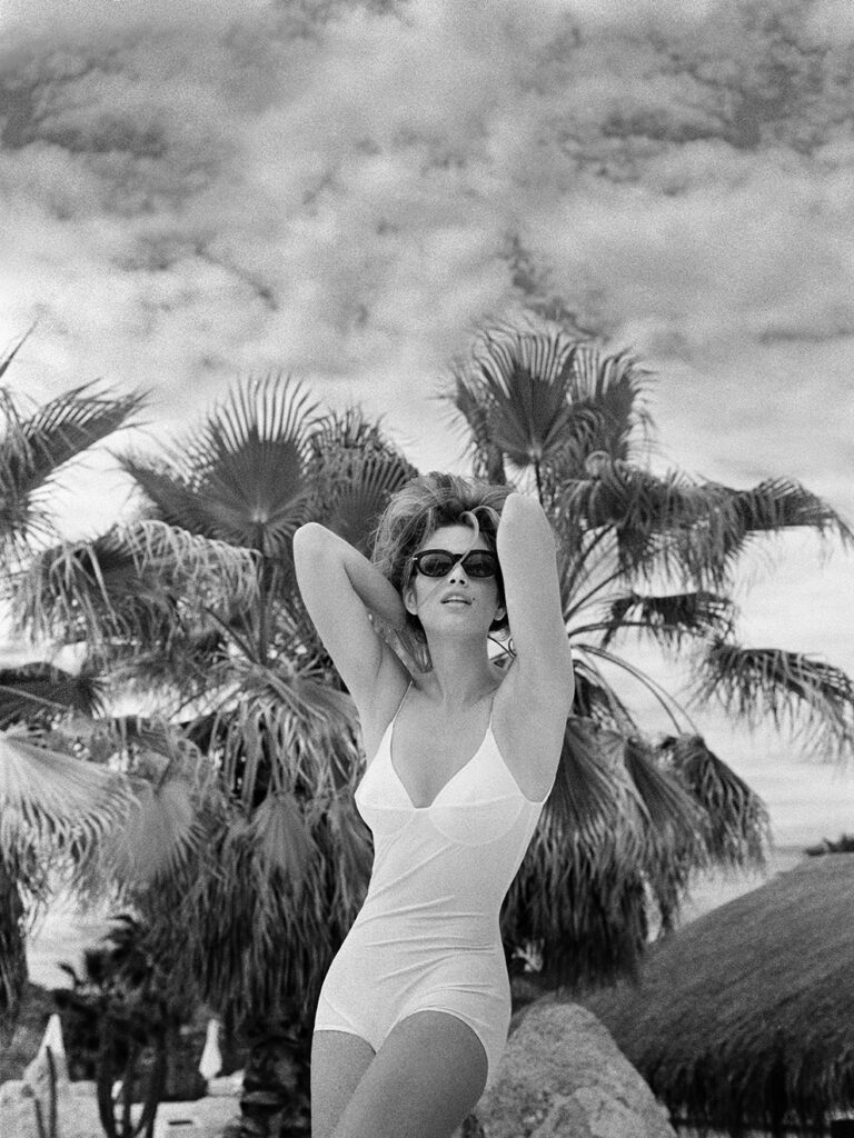 Cindy Crawford, ST_Barth, 1990, Fine_Art_Giclée_Print08©Marco Glaviano