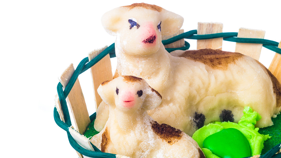 agnelli-di-pasta-di-mandorle-brutti